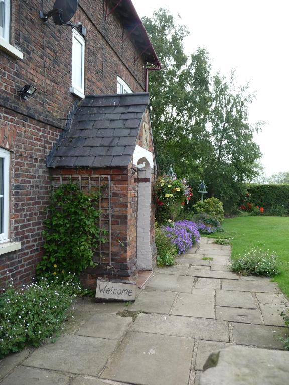 Birtles Farm Bed And Breakfast Knutsford Zewnętrze zdjęcie